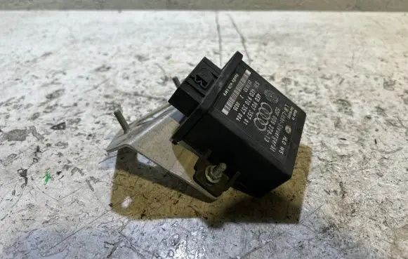 Audi A8 S8 D3 4E Light module LCM 4E0907357 4E0910357 5DF00827813
