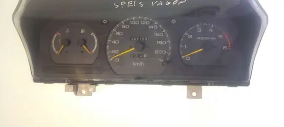 Mitsubishi Space Wagon Speedometer (instrument cluster) MR147198