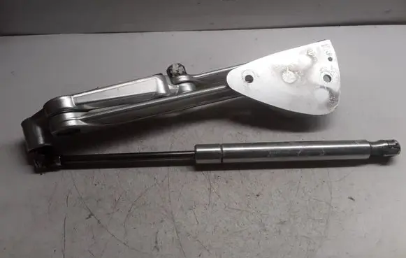 Volkswagen Phaeton Tailgate/trunk strut/damper 3D5827550C