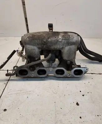 Toyota Prius (NHW20) Intake manifold 1NZFXE
