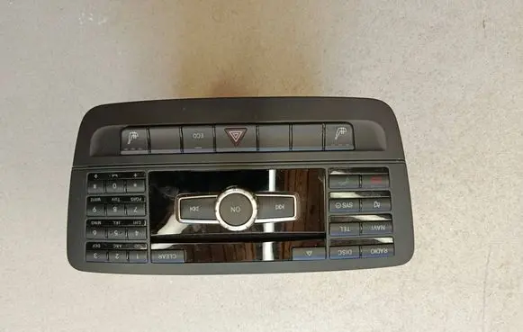 Mercedes-Benz GLA W156 X156 Radio/CD/DVD/GPS head unit A2469000112 A2129025008 A2469010802