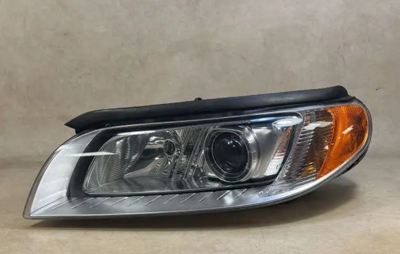 Volvo S80 Headlight/headlamp 31283915