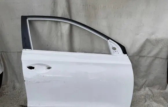 Hyundai i20 (GB IB) Front door