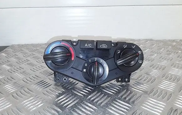 KIA Rio Climate control unit 972501gxxx
