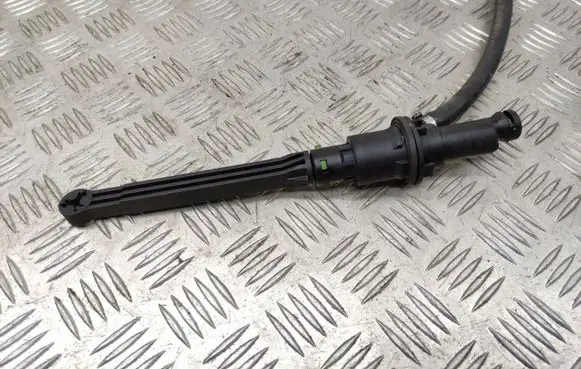 Citroen C3 Picasso Clutch master cylinder 9670850980