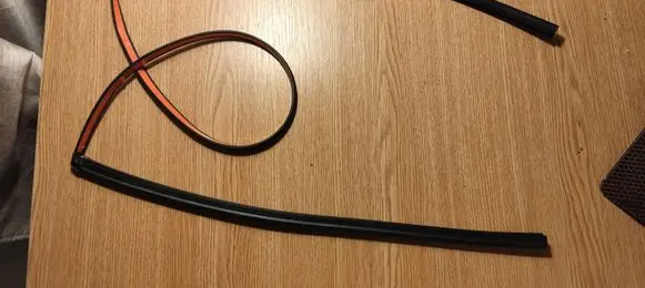 Volvo XC60 Sunroof sealing rubber 32342701 10029980A 720240611