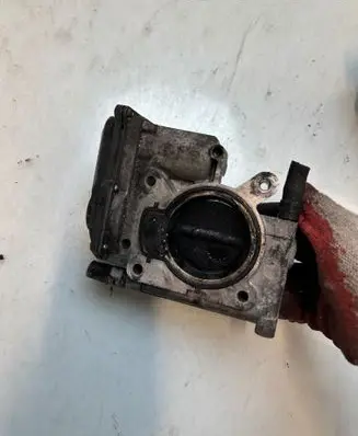 Mazda 6 Throttle valve L3R413640