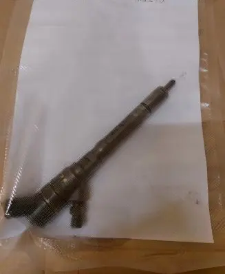 Hyundai Tucson JM Fuel injector 0445110064