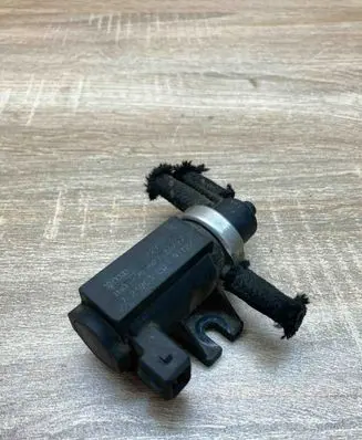 Volkswagen Transporter - Caravelle T4 Turbo solenoid valve 1H0906627