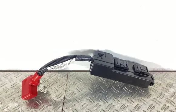 Infiniti FX Positive cable (battery) 241051BU0A