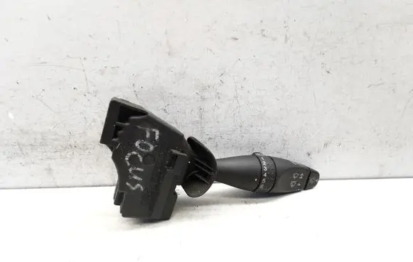 Ford Focus Wiper control stalk