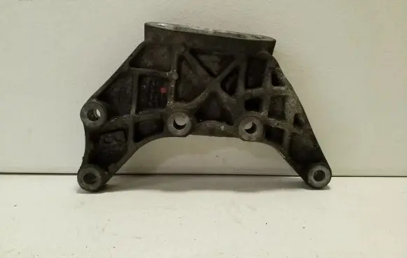 Land Rover Evoque I Gearbox mounting bracket BJ327M125BA