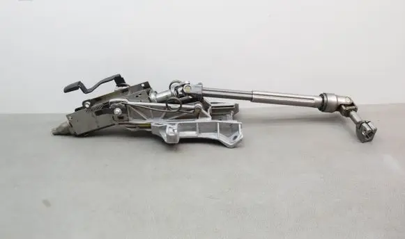 Volvo XC90 Steering rack mechanical part P31658037