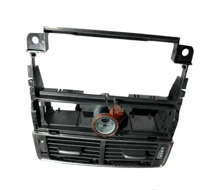 Audi A8 S8 D3 4E Rear air vent grill 4E0819203A