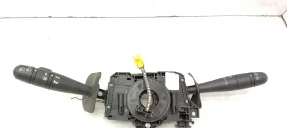 Dacia Sandero Wiper turn signal indicator stalk/switch 8200792584