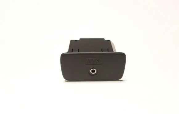 Subaru Forester SH AUX in-socket connector 