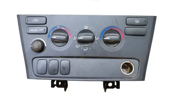 Volvo S60 Climate control unit 8691948