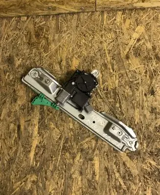 Opel Astra J Rear door window regulator with motor