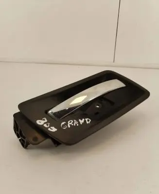 Chrysler Grand Voyager V Front door interior handle 05020798AA 32071841