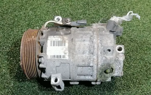 Renault Trafic III (X82) Air conditioning (A/C) compressor (pump) 8200848916B 8200848916