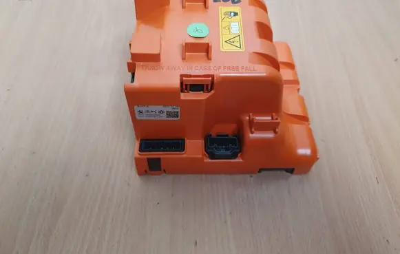 Peugeot 208 II Charging relay 9829079080 737016715W