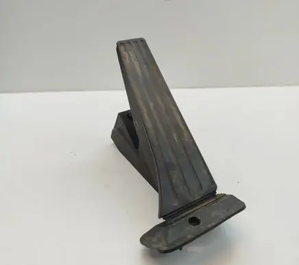 BMW 5 F10 F11 Accelerator throttle pedal 6852643