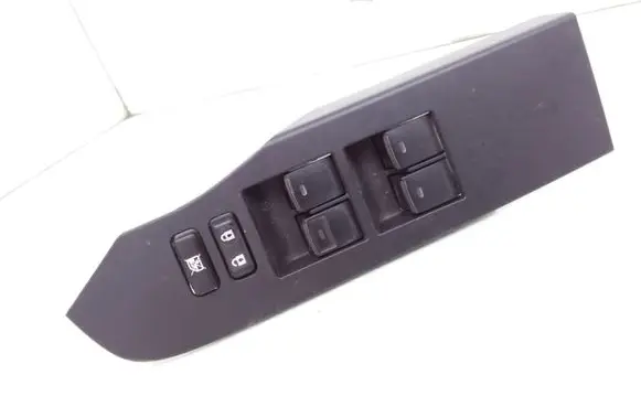 Toyota Auris E180 Electric window control switch 8404002120