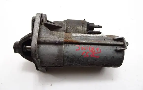 Nissan Qashqai+2 Starter motor