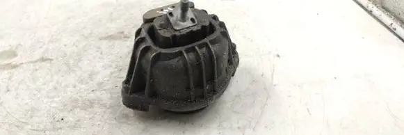 BMW 1 E81 E87 Engine mount bracket 
