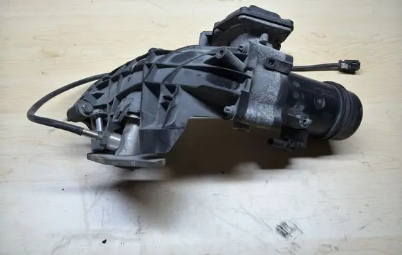 BMW 4 F32 F33 Throttle valve 7810752