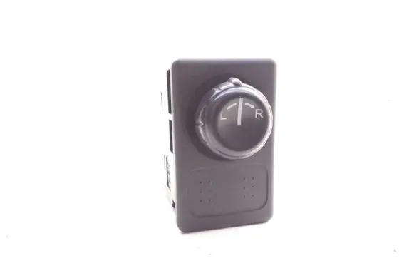 Nissan X-Trail T30 Wing mirror switch