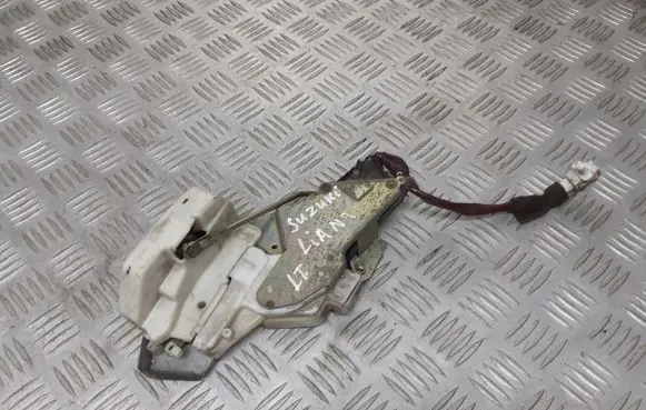 Suzuki Liana Rear door lock