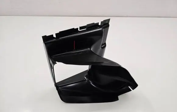 Audi Q8 Intercooler air guide/duct channel 4M8145334