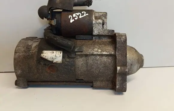 Suzuki Grand Vitara I Starter motor M002T85271 3110068D0