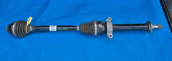BMW i8 Front driveshaft 8611323 31608611323