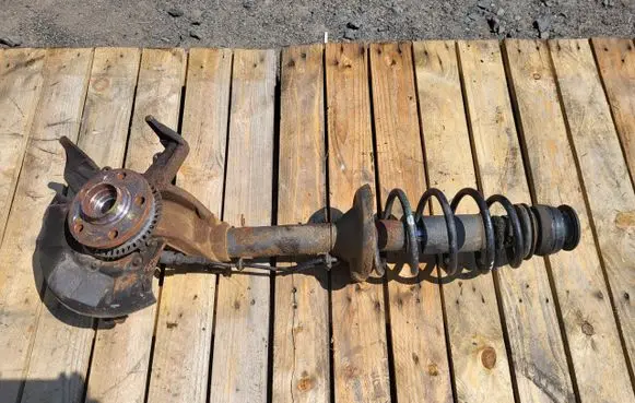 Skoda Octavia Mk1 (1U) Front wheel hub spindle knuckle