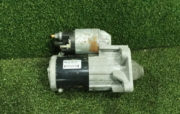 Renault Trafic III (X82) Starter motor 233003248R M000T39372