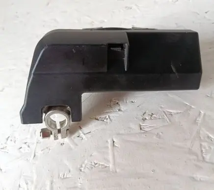Audi A4 Allroad B8 Battery relay fuse 4F0915519