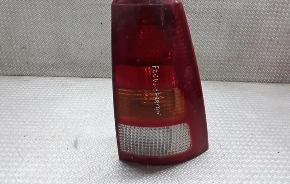 Ford Focus Rear/tail lights XS4X13N004E