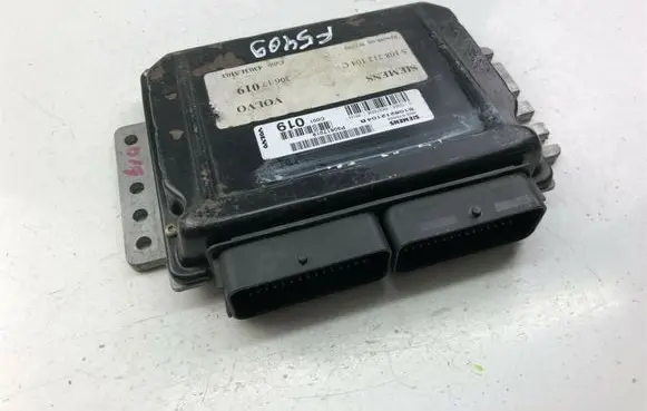 Volvo V40 Other control units/modules S108212104B F5409