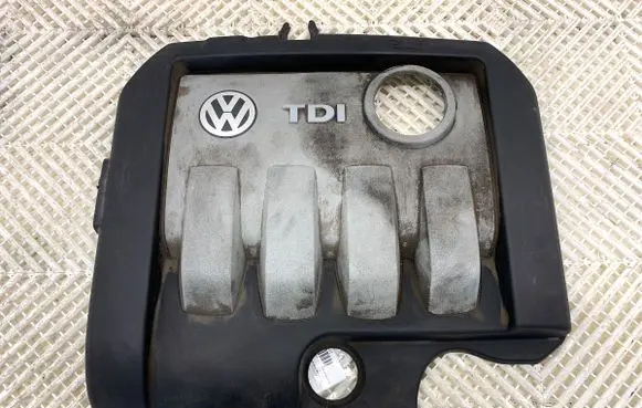 Engine cover (trim)