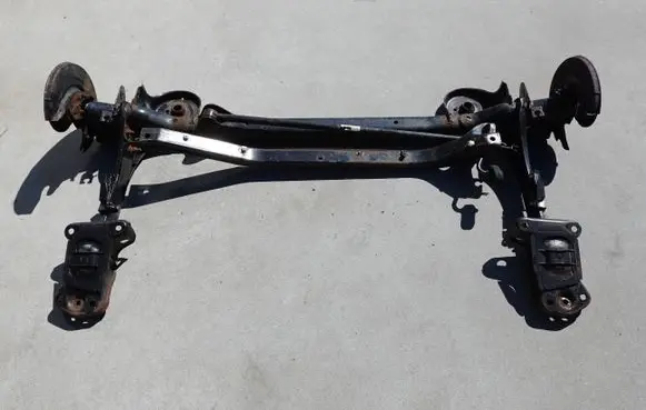 Volkswagen Beetle A5 Rear axle beam 5C0505315C