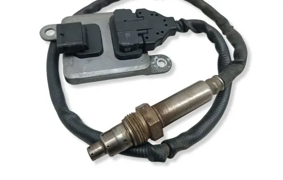 Mercedes-Benz C W205 Lambda probe sensor A0009053503 5WK96682D 0009053503