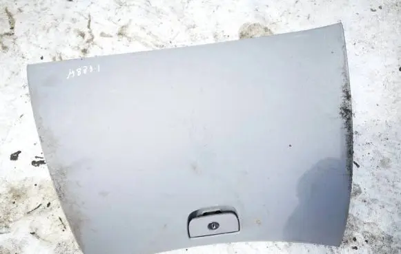 Hyundai Sonata Glove box