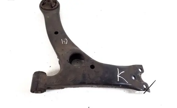 Toyota Corolla Verso AR10 Front lower control arm/wishbone 48069-0F010