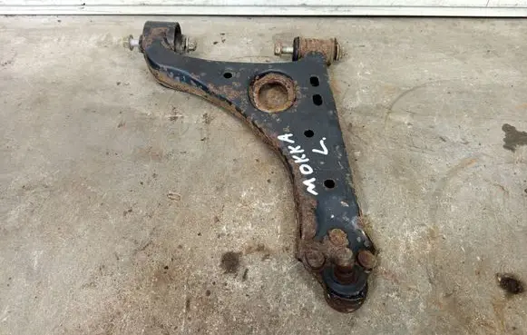 Opel Mokka Front control arm WAHACZLEWYMOKKA