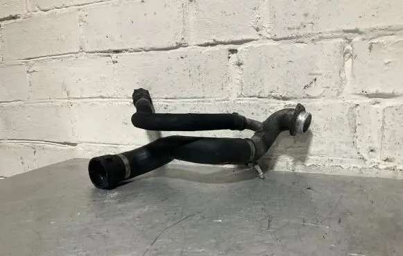 BMW X5 E70 Engine coolant pipe/hose 7576354