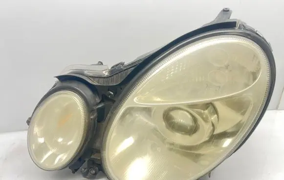 Mercedes-Benz E W211 Headlight/headlamp 154359 5DV008290