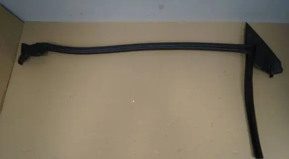 Audi A7 S7 4K8 Rubber seal front door window/glass 4K8837479B S5403431