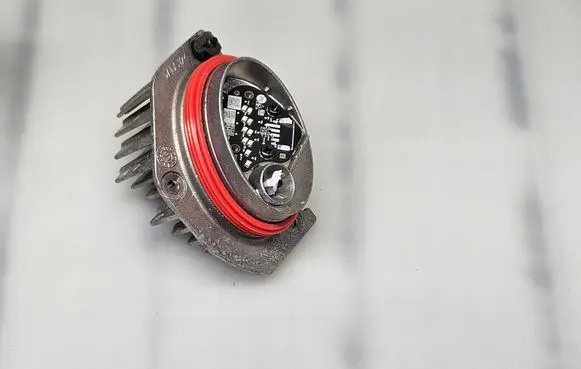 KIA Sportage LED ballast control module NQ5e